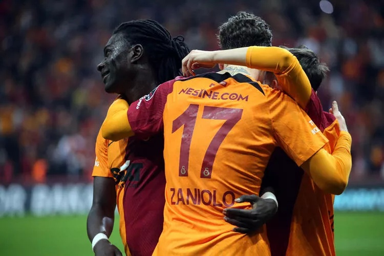 8 futbolcuya talimat