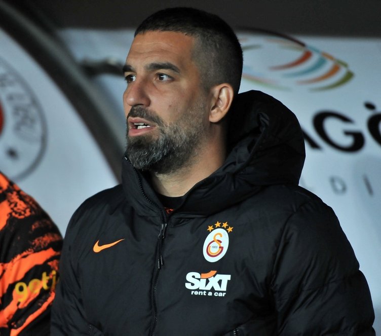 Arda Turan, Eyüpspora ilk transferini