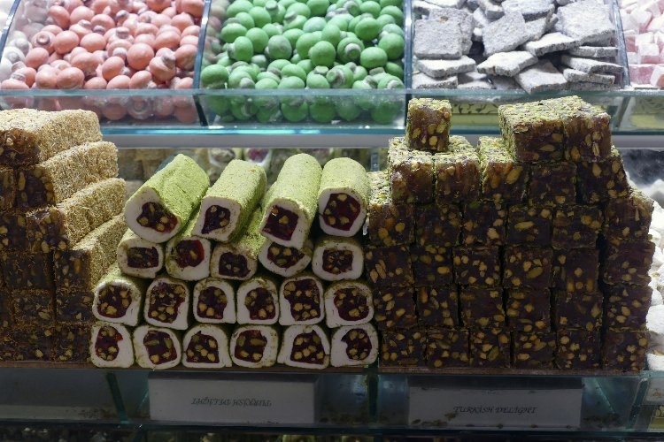 Dünya, Türk Şekerleriyle Karşılaşıyor
